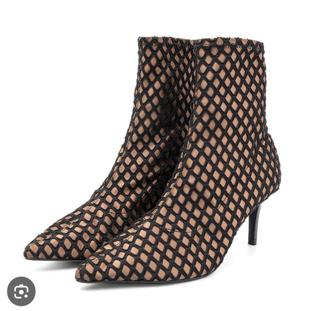 Zara Black and Tan Heeled Boots